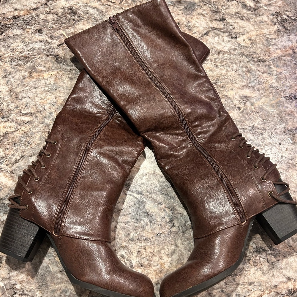 Fergalicious Brown Boots - Picture 6 of 9